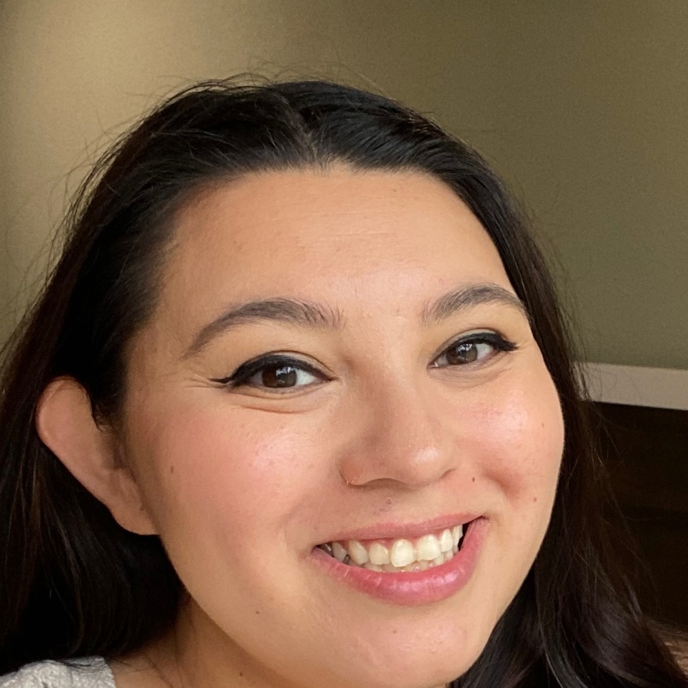 Meet your Posher, Leticia